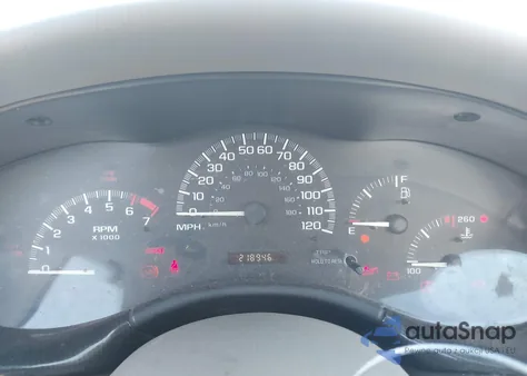 2002 Chevrolet Malibu z USA, uszkodzony, nr VIN 1G1ND52J12M575564